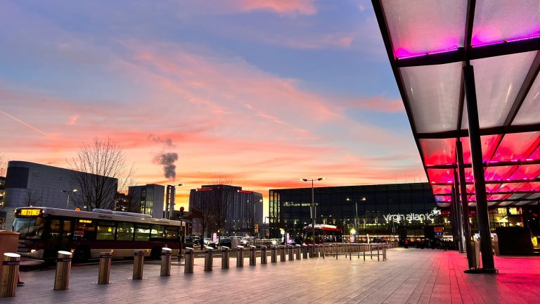 The Most Convenient Airports to Get to from Woking, UK: Travel Options and Times